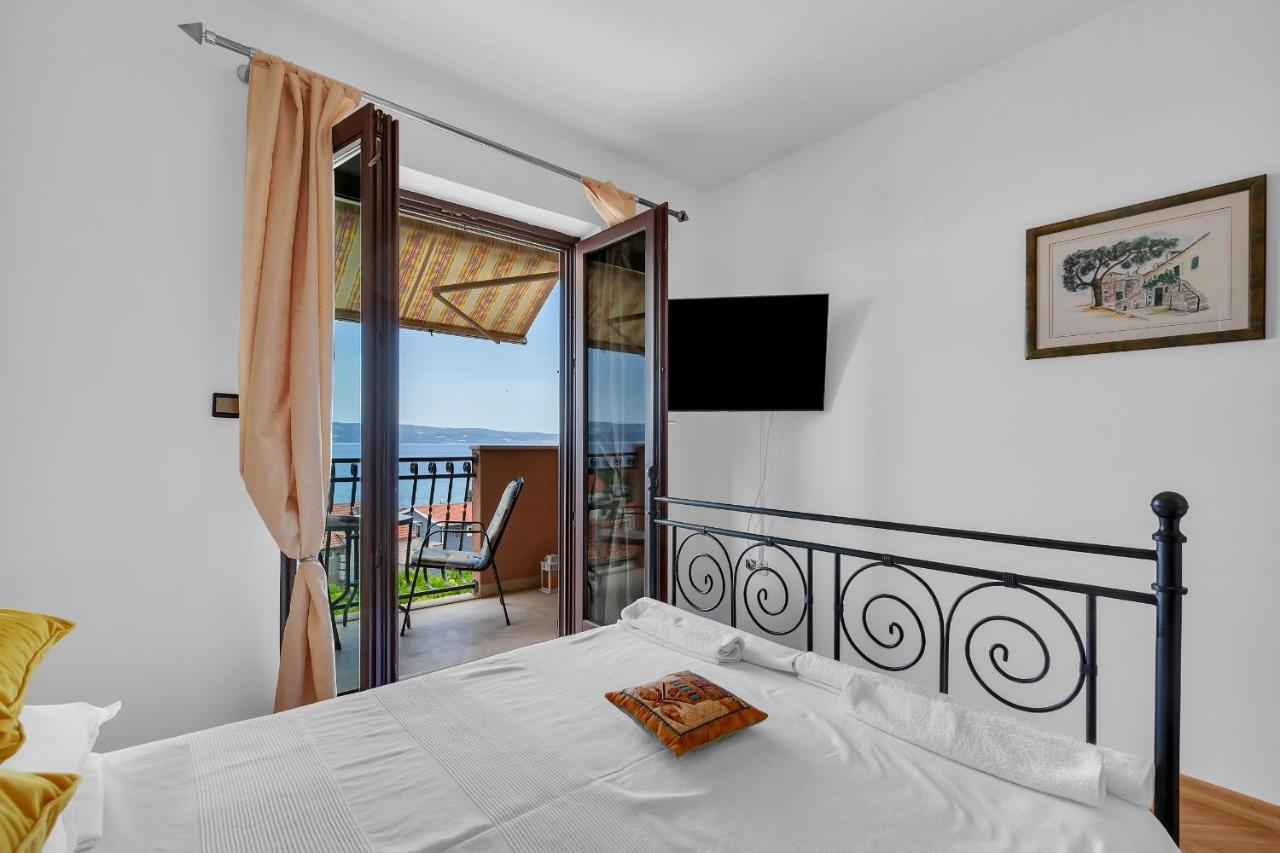 Guest House Lazeta Duće Eksteriør bilde