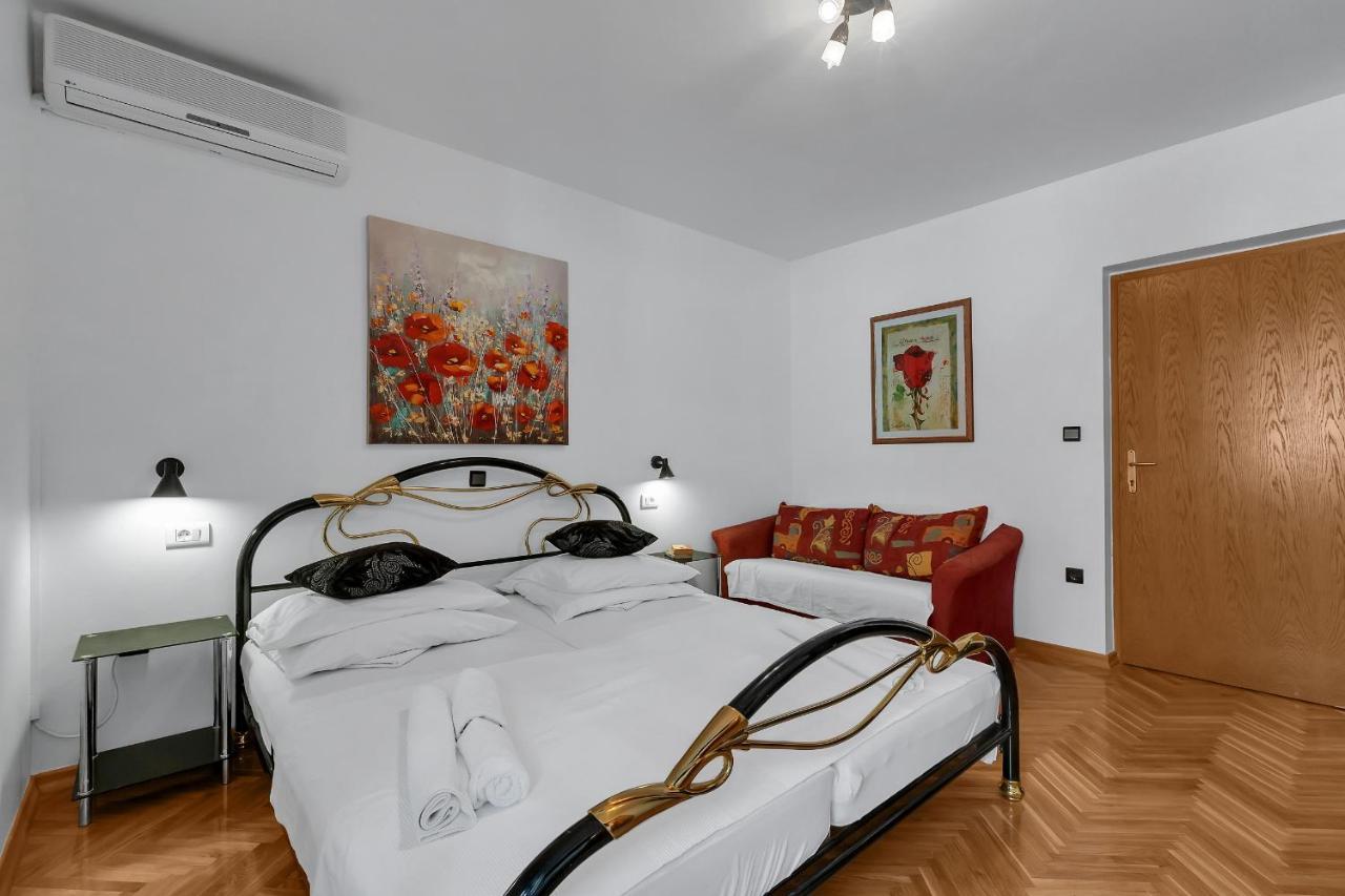 Guest House Lazeta Duće Eksteriør bilde
